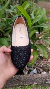 khainuna flatshoes wanita dewasa brukat polos size 37-49