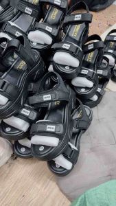 Giày sandal thể thao Minmin đen đế dày cao 5 cm quai dán chắc chắn