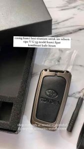 Casing Kunci Besi Titanium Innova Reborn Tipe V G kombinasi kulit hitam