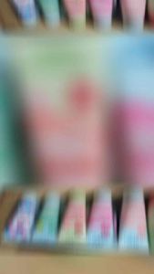 Avon Feelin Fresh Quelch