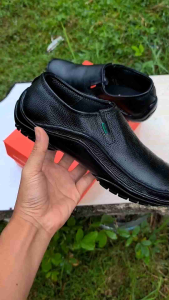 Sepatu Formal Kulit Sapi Pria Slip On Sepatu Kickers 072 Kulit Sepatu Santai Kerja Premium