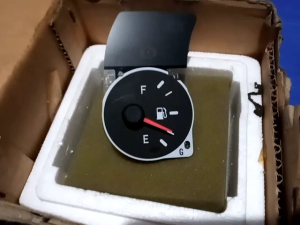 indikator bensin gauge Assy fuel coil Toyota Corolla great 83243-1H110 asli original