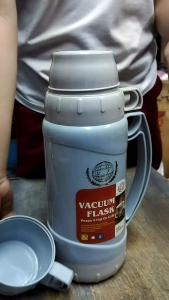 1.1L Vacuum Insulated Flask – Keeps Beverages Hot or Cold for Hours