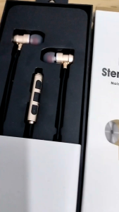 Stereo Earphones METAL Noise Isolation with Precise Bass High Fidelity Sound Super Bass Headset