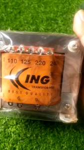 Trafo 10A Tersedia 3 varian :- CT 32V- CT 45V- (0) 32V ukuran Panjang 11.5 CMLebar 6 CMTinggi 9.5 CM