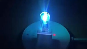 ￼✴️Ship Within 24H✴️ USB Voice Control LED Night Light Voice Control Change Color AI LED Light USB语音控制小夜灯