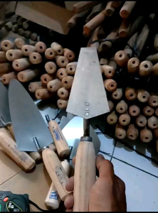 Cetok Semen Tukang bangunan Lebatan baja Asli