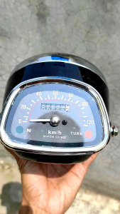 BATOK CD DAY BATOK LAMPU CD IMPORT REFLEKTOR LAMPU CD 90 SET SPIDO 5.75 INCH PNP DAYMAKER UNTUK MOTOR CB GL 100