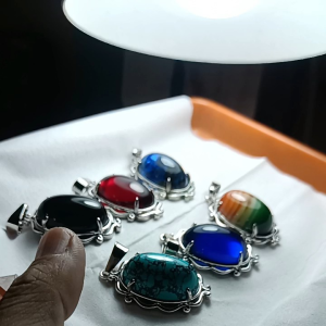 Bandulan leontin pria wanita dim 20x30 mm king safir Sulaiman Edong merah Siam dll harga termurah dan terlaris