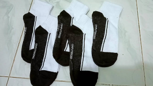 3&6 KAOS KAKI PENDEK PUTIH TELAPAK HITAM KAOS KAKI PUTIH HITAM SEKOLAH