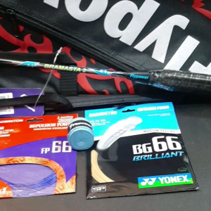 Raket Flypower Bramasta 2: Raket Badminton Original Berkualitas Tinggi