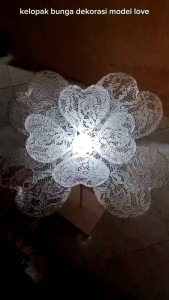 kelopak kap lampu bunga dekorasi love+fitingan jumbo bahan kain brukat murah cantik dan terlaris diameter 55 cm