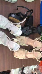 Giày sandan rọ cao gót đế to 9 phân chất da sang xịn