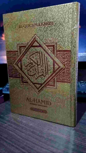 ALQURAN BERGARIS B5