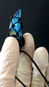 Aksesoris Kalung Pria Cowok Keren Resin Glow In The Dark Bentuk Taring