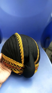 Blangkon Anak Jogja Hitam Samurai: Desain Tradisional & Aksesoris