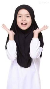 TUDUNG SEKOLAH LYCRA Hitam KANAK KANAK/