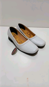 Sepatu Pantofel Wanita Hak 3cm Milton DR 306 Polos