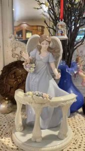 Sứ Thiên Thần 12" Tóc nâu 2005 Member Mark Balcony Collector-Hand Painted Porcelain Angel 12" Brown Hair 2005 Member Mark Balcony Collector