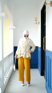 One set twill double puffy/One set kekinian dengan variasi kerut di depan/Setelan wanita rayon twill bunga terbaru super cute