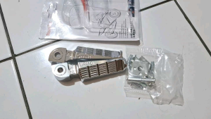 (BISA COD) Step / Footstep Belakang Pijakan Blacklist Set Kiri Kanan Universal