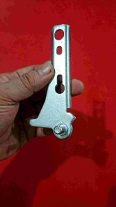 ENGSEL PINTU BAWAH KULKAS POLYTRON ORIGINAL.