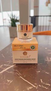 Kem YOSAKI 15g Trắng Da - Giữ Ẩm - Chống Nắng