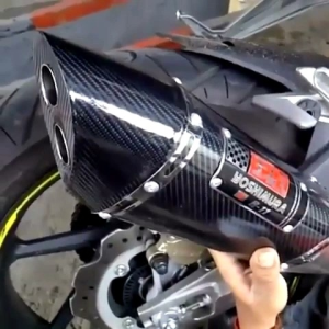Knalpot Racing Yoshimura R11 Dua Lubang untuk VIXION R15 & XABRE MEGAPRO & BYSON VERZA & MX 135 & MX KING & GSX CBR150R CB DLL