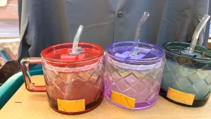 *CERAMIC MUG GLASS WITH STRAW*