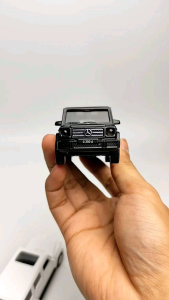 dreys 1:42 Mercedes - Benz 350 d Diecast with Box