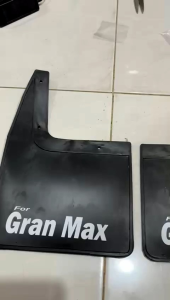 KARPET LUMPUR RODA GRANMAX RODA DEPAN DAN BELAKANG