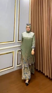 Ceruty Plisket Dress Mewah Dua Layer Mix Renda Set HIjab