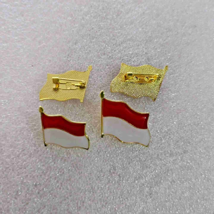 Pin Bendera Merah Putih Berkibar