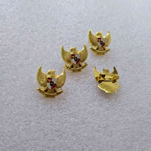 Pin Garuda 2cm Peniti Bahan Kuningan Cor