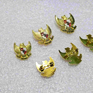 Pin Garuda Bahan Kuningan Cor Peniti