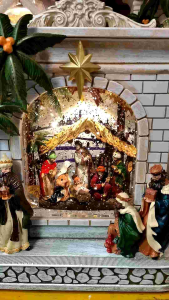 VINTAGE WELL-DETAILED EMBOSSED NATIVITY SCENE SNOW LANTERN CHRISTMAS DISPLAY