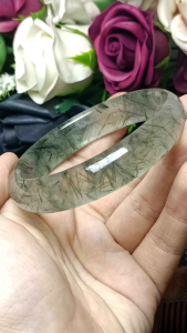 Green Rutilated Crystal Stone bangle 59mm 稀少精品绿发晶透体水晶手镯 59mm