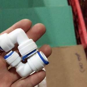 2 cút góc nối nhanh phi 6 và 10-linh kiện máy lọc nước