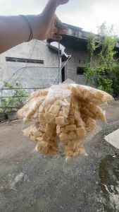 Isi 10 Paket Hemat Kerupuk Rambak Tahu Kotak | Camilan Snack Enak Gurih