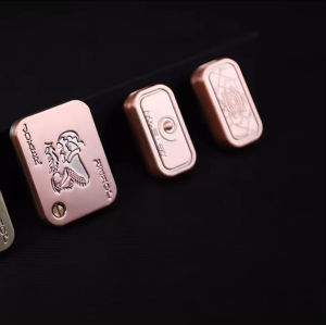 EDC Metal Fidget Toy Cards Flip Spinner Antistress Tool ADHD Sensory Toy Pocket-Sized for Office Study Stress Relief Gift for Kids & Adults