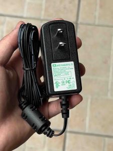 Nguồn Adapter 5V2A JENTEC - Jack 5.5mm x 2.5mm (rãnh) - Sạc 5V 2A cho camera box TV...