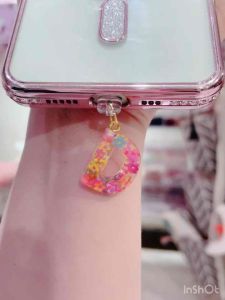 ลายดอกไม้ จุกกันฝุ่นมือถือ จุกกันฝุ่นหูฟัง iPhone iPad Android ปลั๊กกันฝุ่น Type C สำหรับ IPhone 15ขึ้นไป