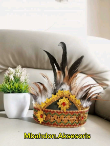 Mahkota Dayak Kalimantan: Aksesoris Budaya Dayak & Simbol Budaya Indonesia