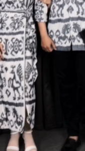 Baju Batik Tenun Couple Dres Wanita Kekinian Kemeja Pria Lengan Panjang Acara Formal