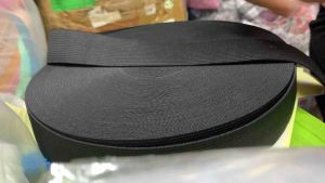 Thun tốt cuộn 10m màu đen hiệu Tuấn Huy có nhiều cỡ để chọn lựa