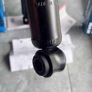 KYB โช้คคู่หลัง TFR มังกรทอง [ 1 คู่ ] รุ่น Premium น้ำมัน 443414