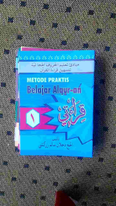 Buku Qiroati METODE PRAKTIS Belajar Alqur-an Qiroati qiraati Perjilid Panduan Membaca Alquran - H. Dahlan Salim Zarkasyi - AL ALAWIYAH Semarang
