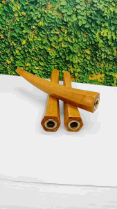 Desain Unik untuk Interior dengan Pipa Padutan Kayu Kemuning Emas Model Segi 6 D10