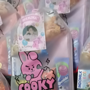 (DAPAT 10 Paket Snack ultah ) Paket snack Ulang Tahun kemasan Tas Serut Waterproof/Paketan Oye Snack Untuk Usia 3-4 Tahun Snack Bts Untuk Pesta - Lazada