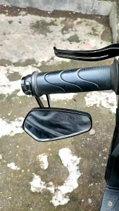 Master Rem Brembo Universal Nmax Beat Vario Vixion Dll: Suku Cadang Motor Nmax Beat yang Kompatibel dengan Berbagai Motor